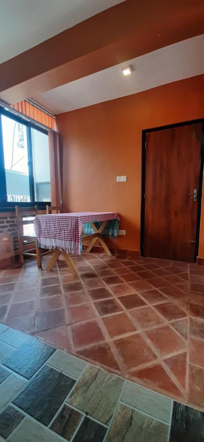 Looniva Guest House Lalitpur Exterior foto